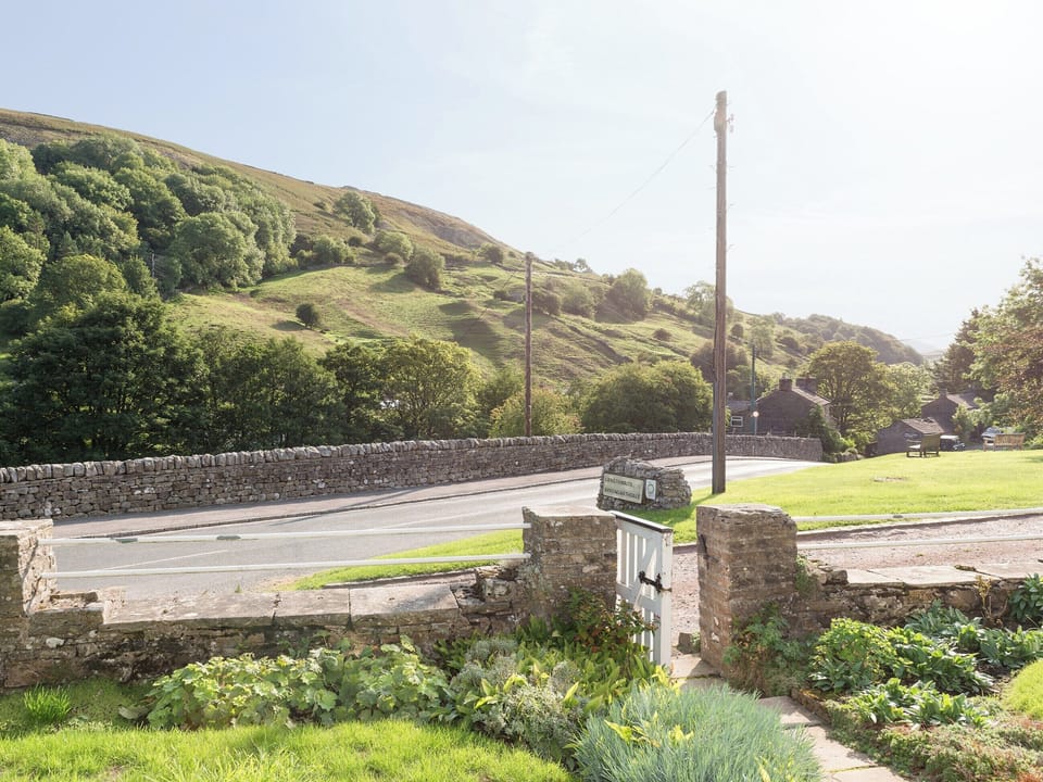 Countryside views from the front | Abraham&rsquo;s Cottage, Langthwaite, near Richmond