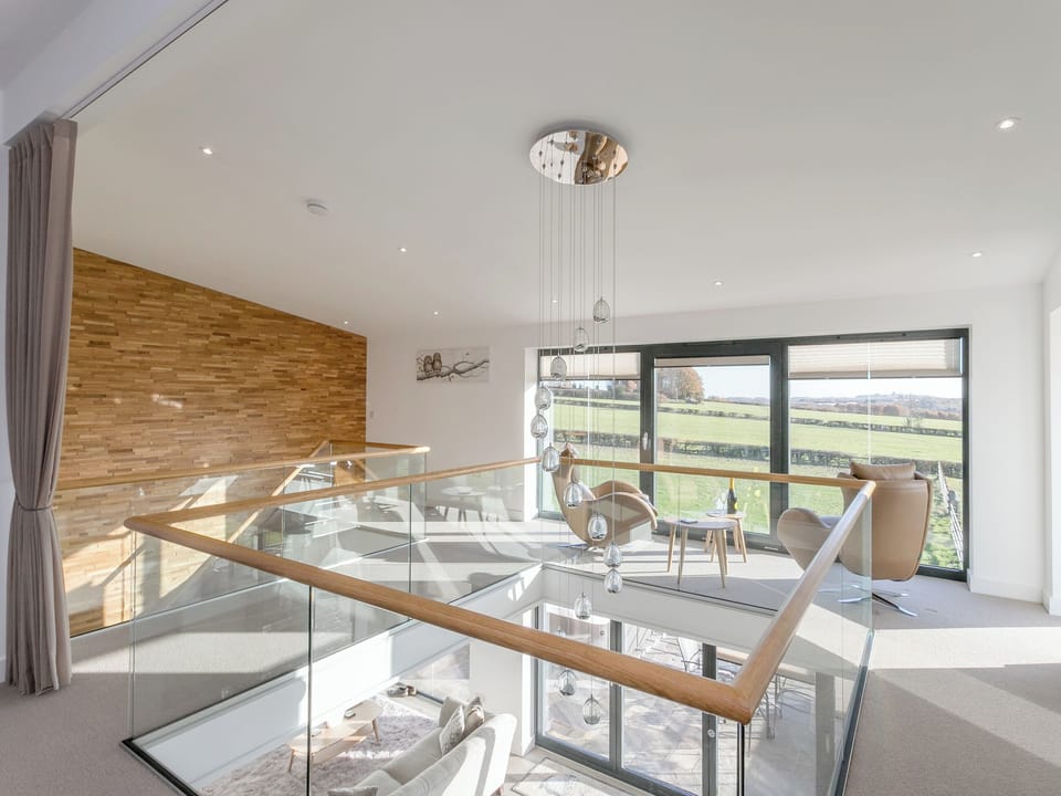 First floor living area | The Lookout - Broadstone Barns, Ticknall, near Derby