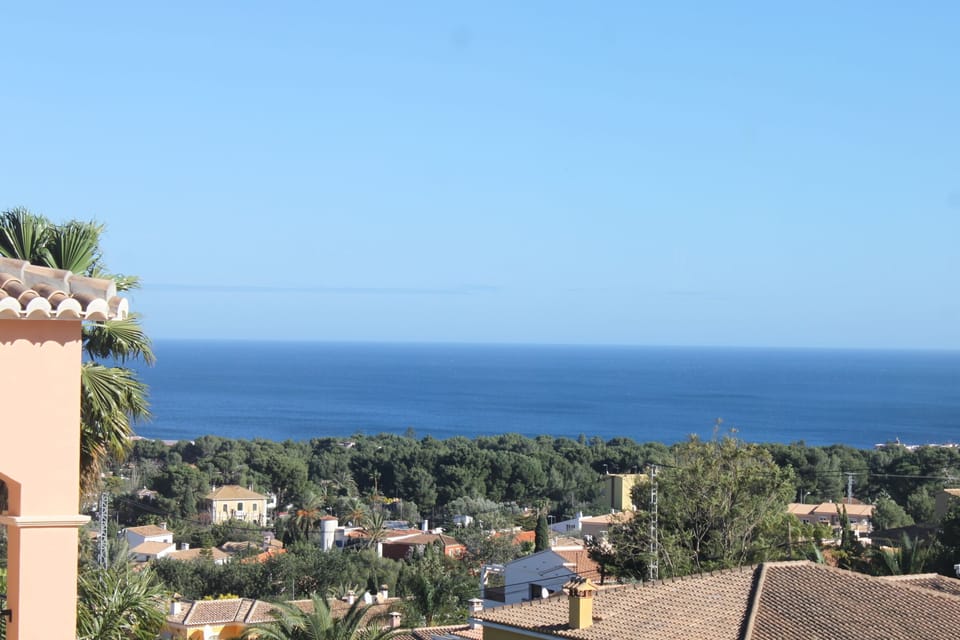 Beach/ocean view