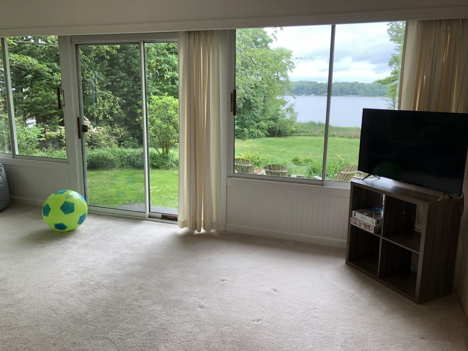 Sunroom/play room/tv room.
