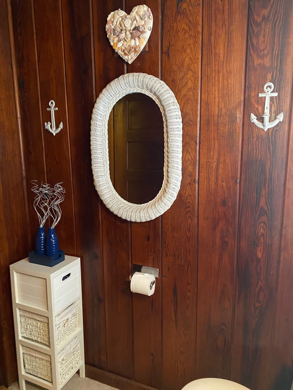 Front bathroom 