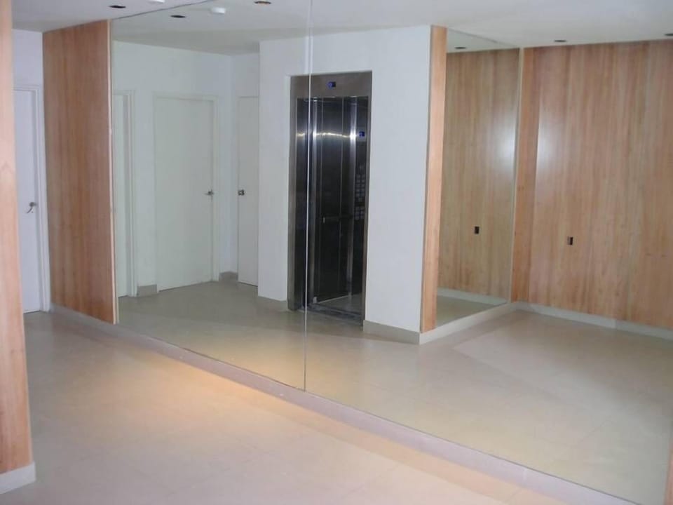 Domino Studio Aparment