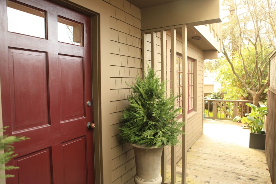 Front Door & deck to garden/back yard
