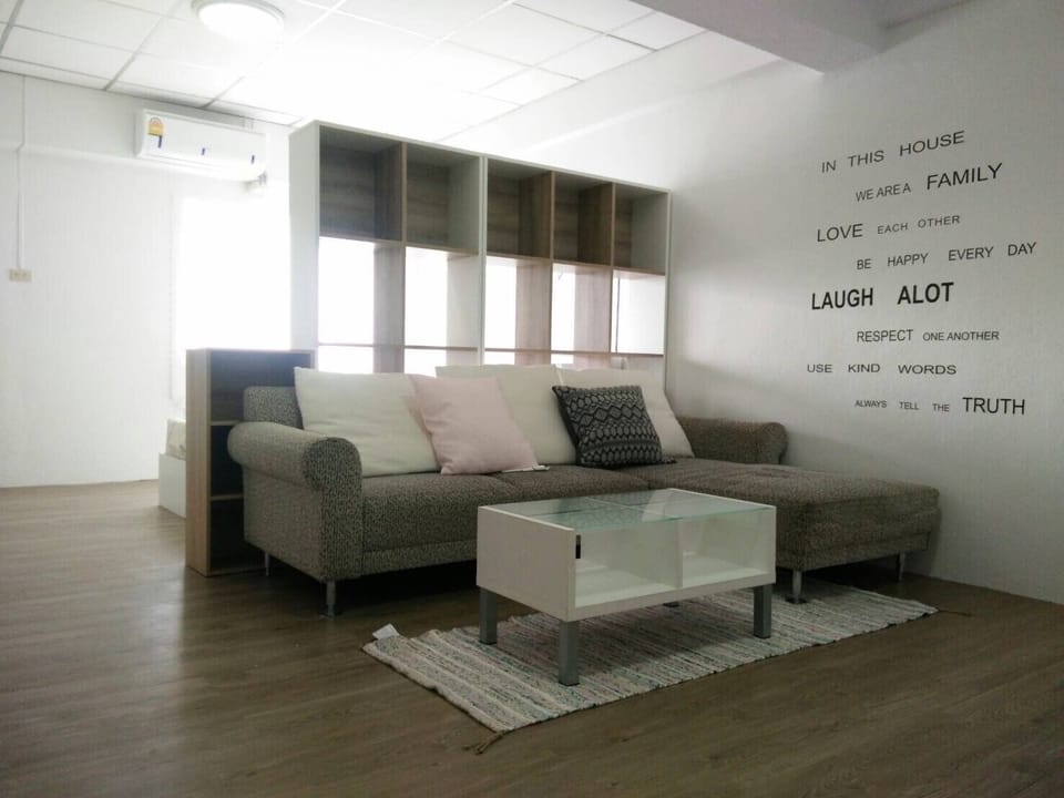 Abac Condotown   