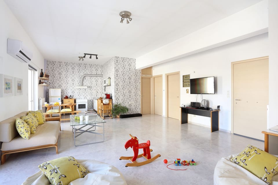 Panoramic view of the living room