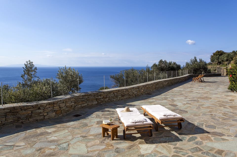 view & chaise