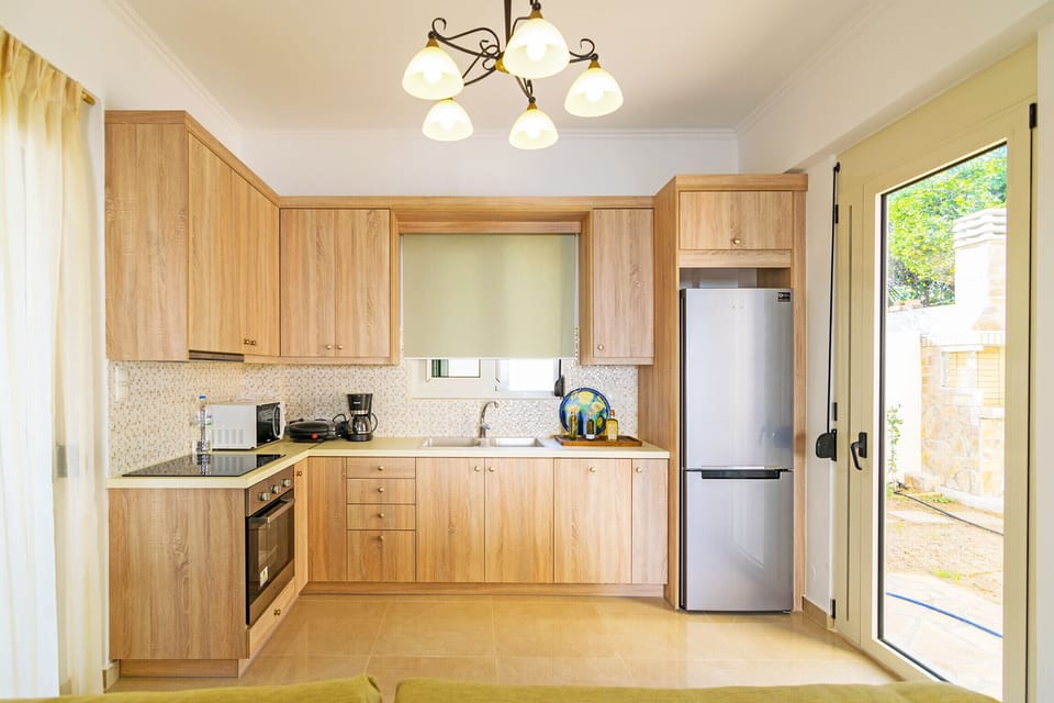 Open-plan fully equipped kitchen