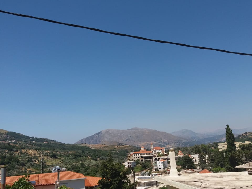 Heracle's Traditional Cretan House 2 - View of the surrounding area