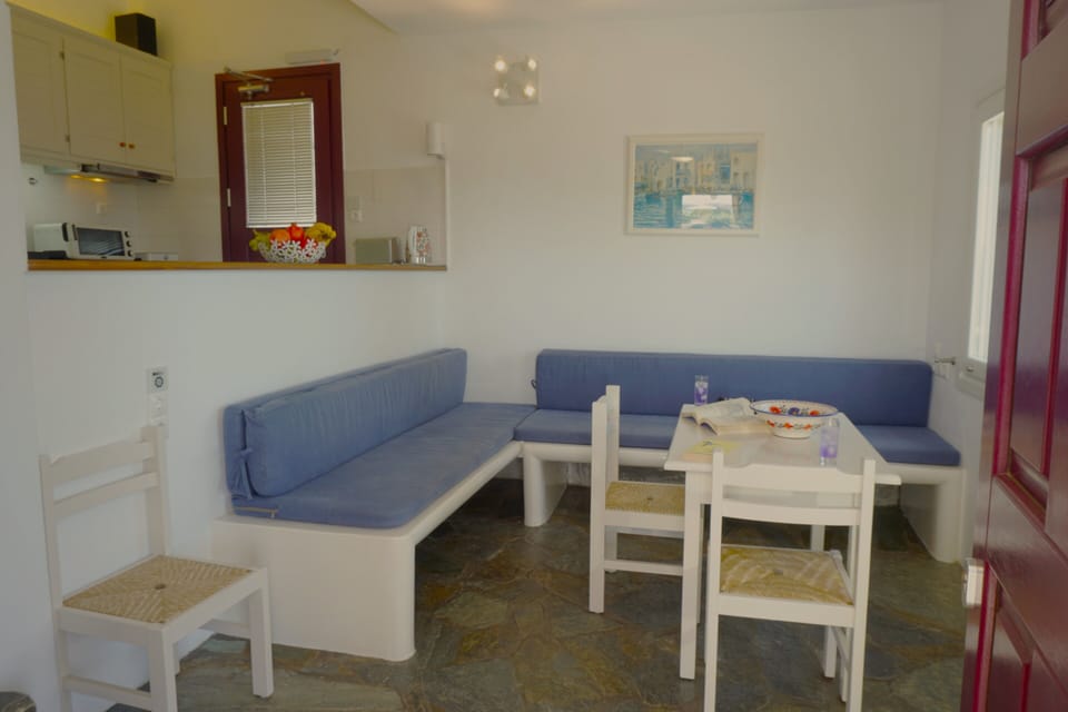 Seaview living room of ground floor Playera bungalow 