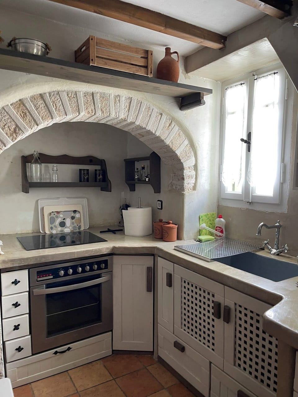 Kitchen area