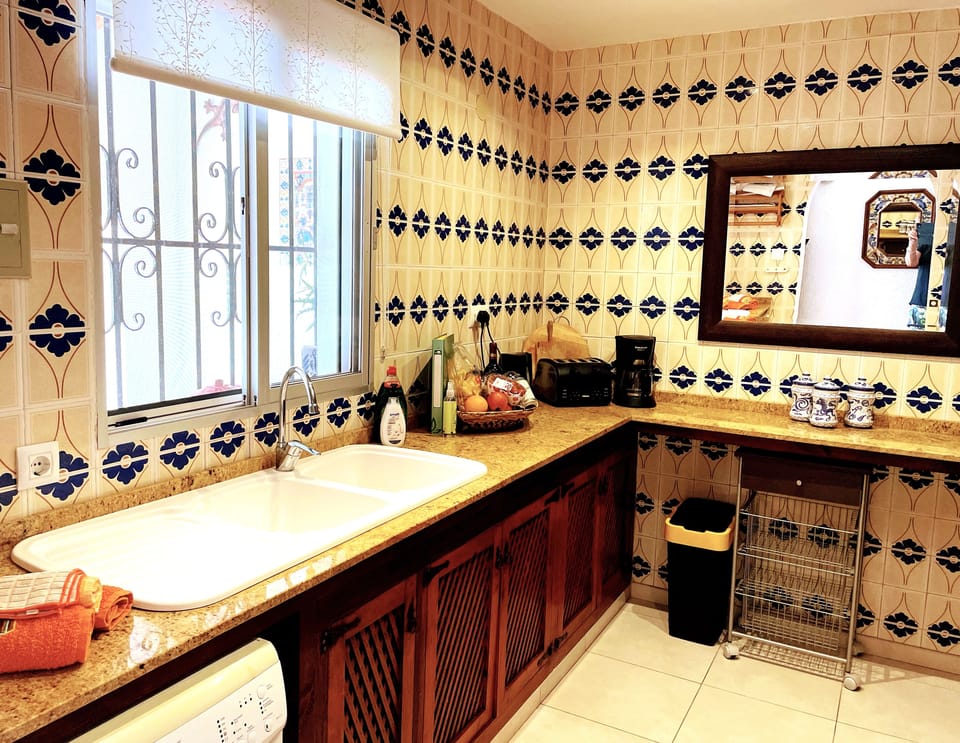 Air conditioned twin bedroom with ensuite bathroom.