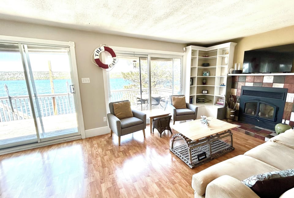 Main floor living room and fireplace