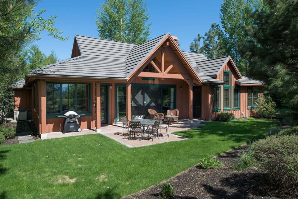 1 Osprey Pointe