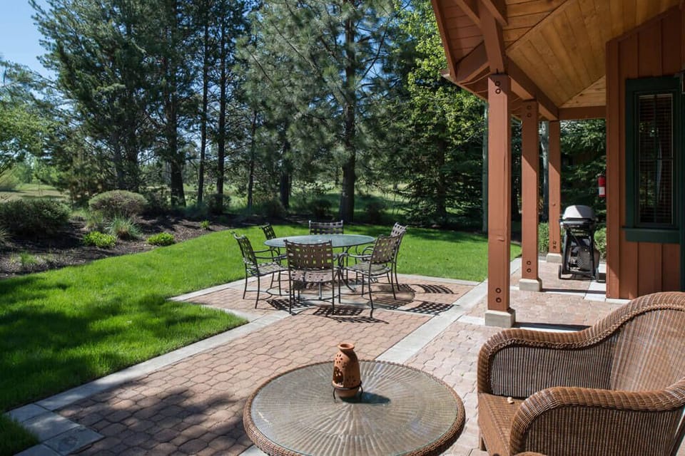 1 Osprey Pointe