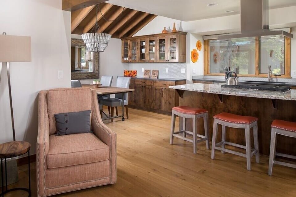 63 Meadow House