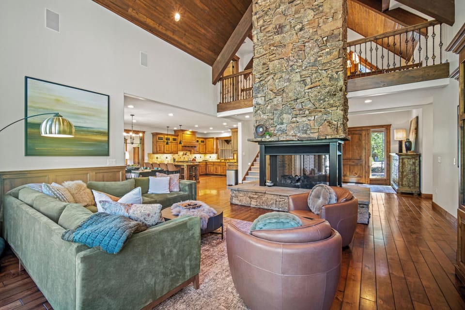 56457 Sunstone Loop-14