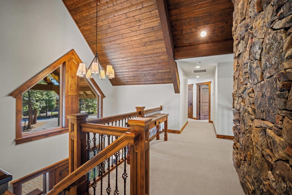 56457 Sunstone Loop-56