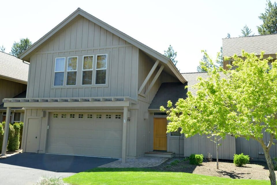 19 Fremont Crossing