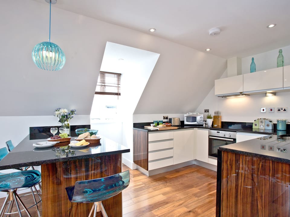 Kitchen | 9 The Whitehouse - The Whitehouse, Watergate Bay