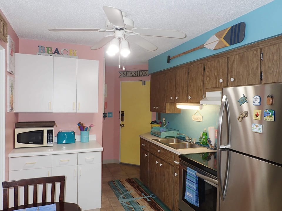 Alternate view looking toward front door.