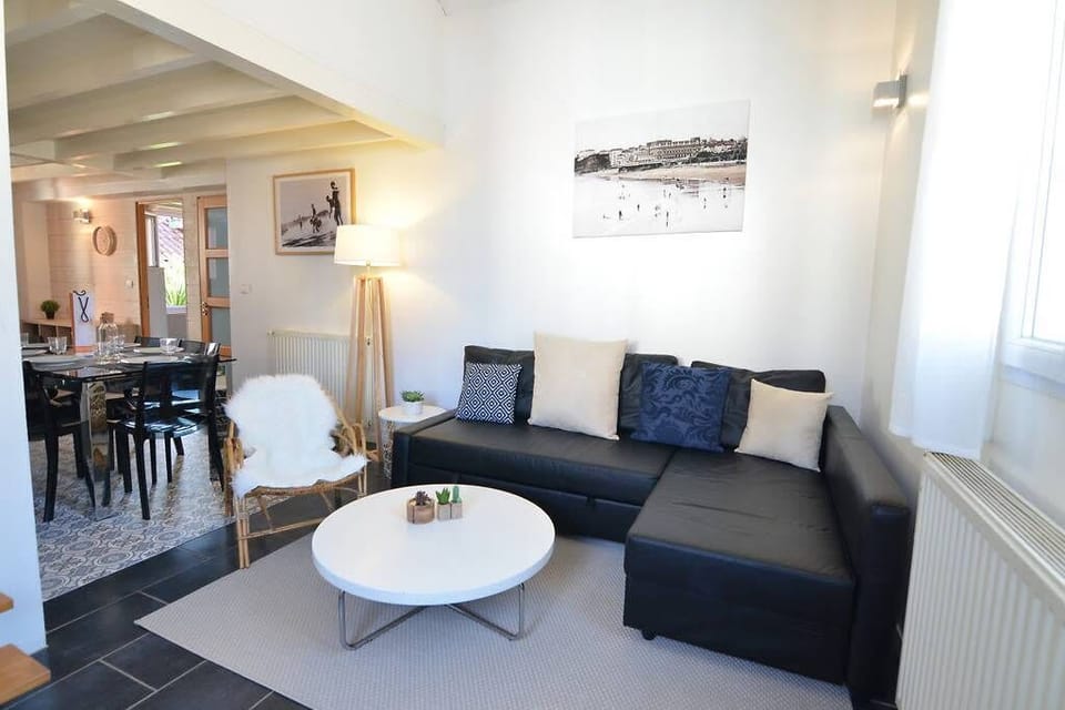 Homies Holidays-Biarritz-luxe-appartement-villa-conciergerie-pays basque