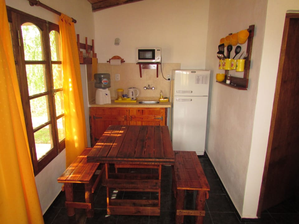 Cabaa para 4 personas, con piscina!