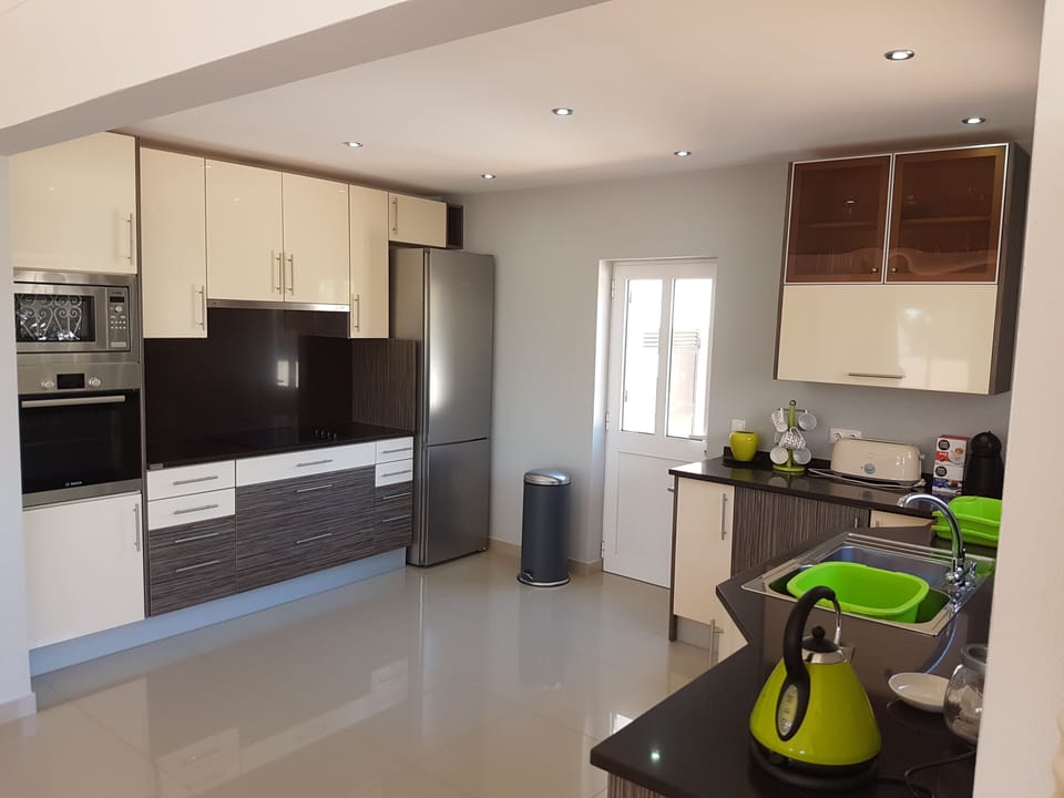 The open plan kitchen