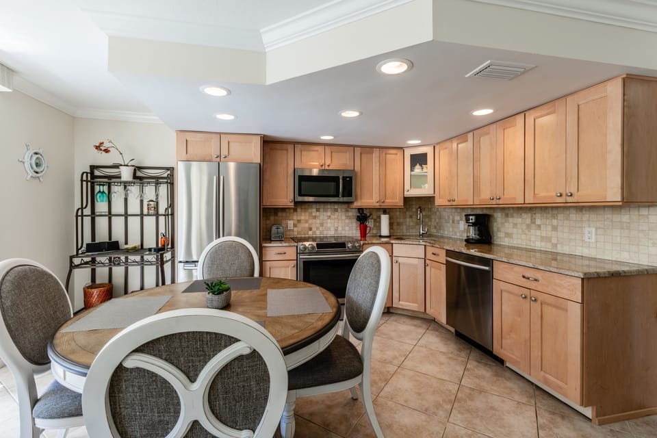 Kitchen with Samsung appliances. Fully stocked Kitchen. 