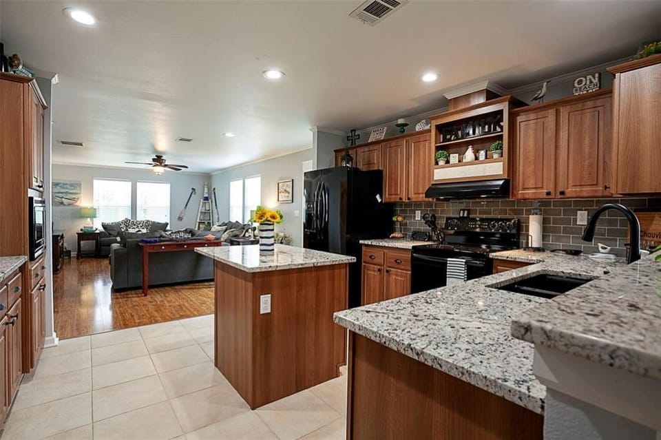 Open floor plan perfect for entertaining. 
