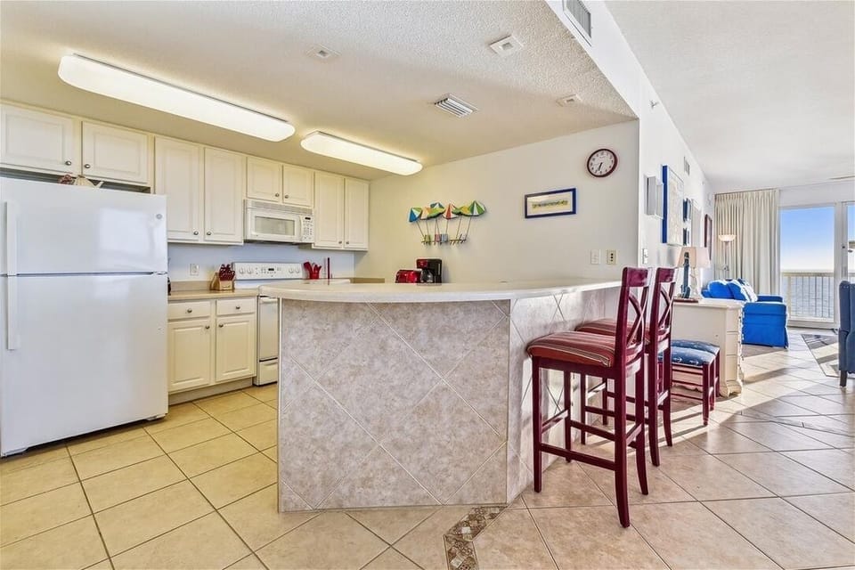 Breakfast Bar