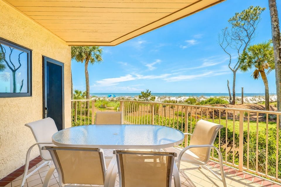 1002 Turtle Lane - The Vacation Company