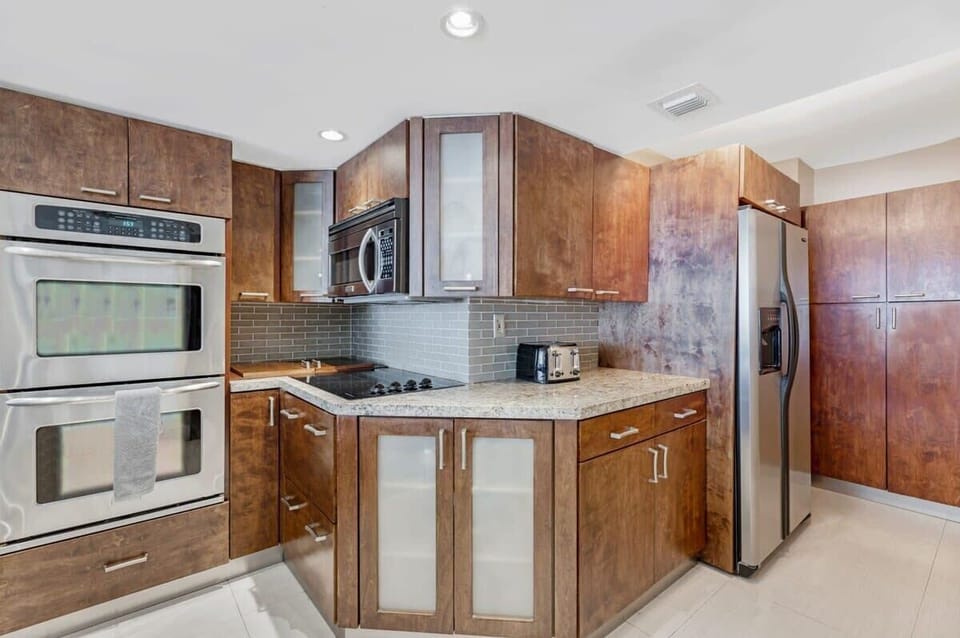 Fully equipped kitchen