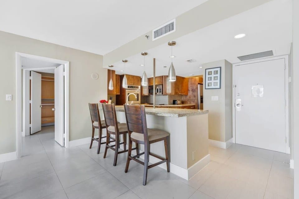 Fully equipped kitchen