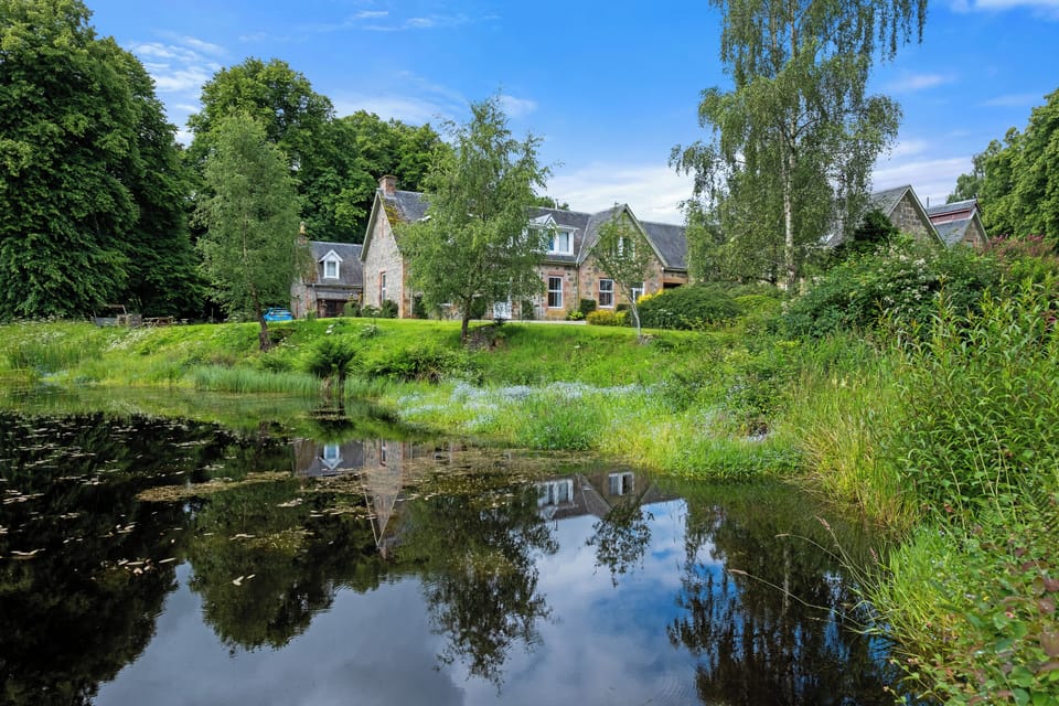 Cottages and surrounding grounds