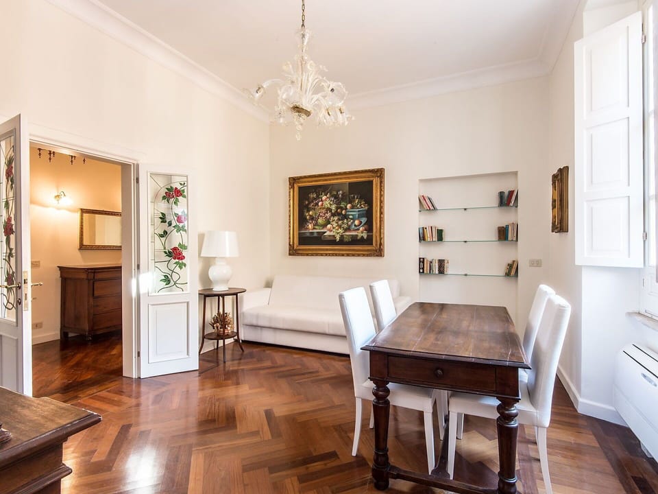 Room, Property, Furniture, Interior Design, Floor, Wood Flooring, Dining Room, Building, Ceiling, Hardwood