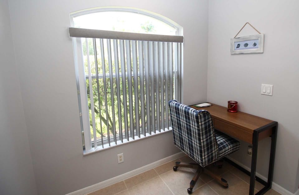 desk