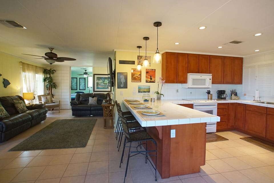 Dine in kitchen perfect for visiting with friends and family while cooking