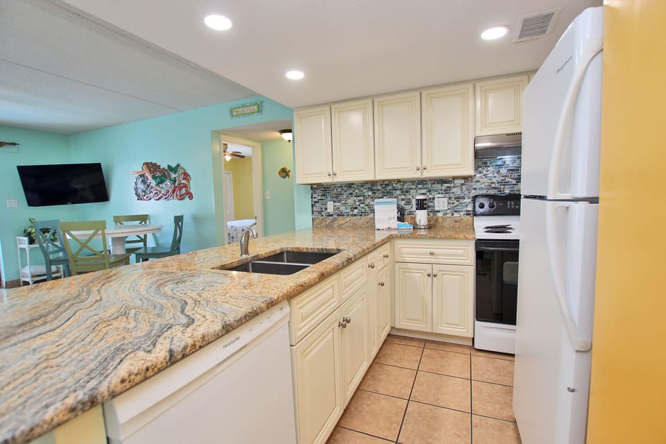 2 - Kitchen (2)