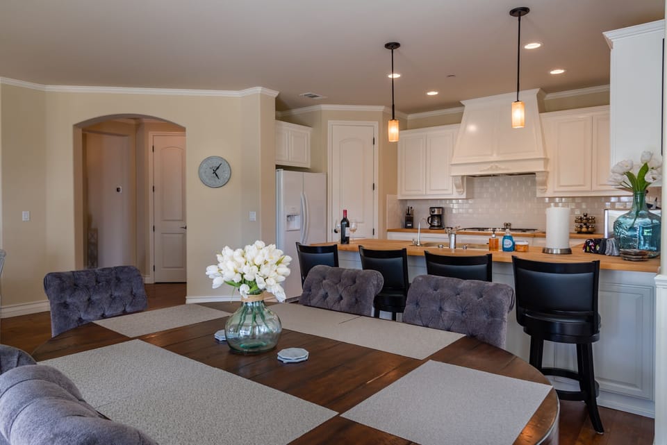 Open dining and kitchen concept