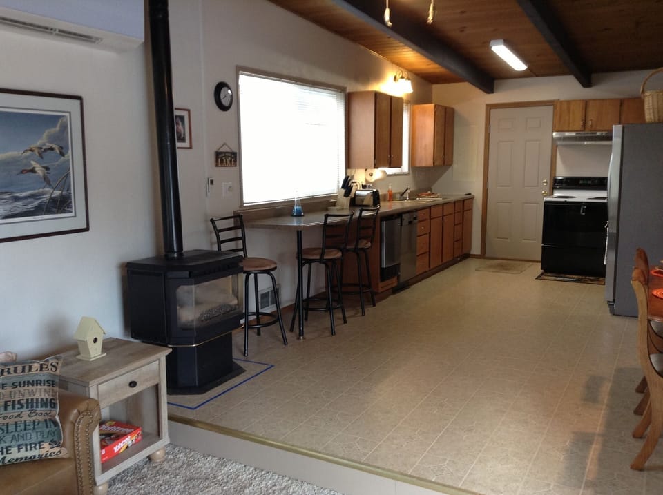 Kitchen with eating area