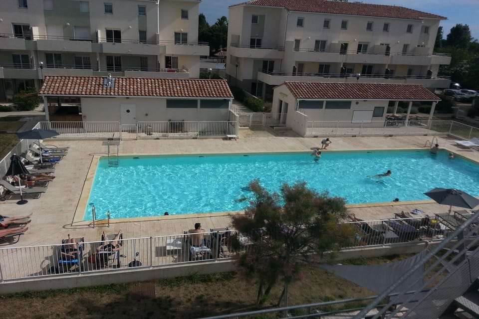 Holiday Home Swimming Pool