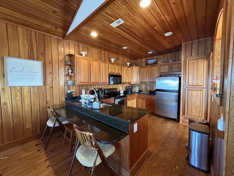 3rd (top) floor - kitchen