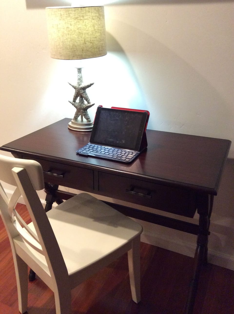 Work area with desk and Wifi