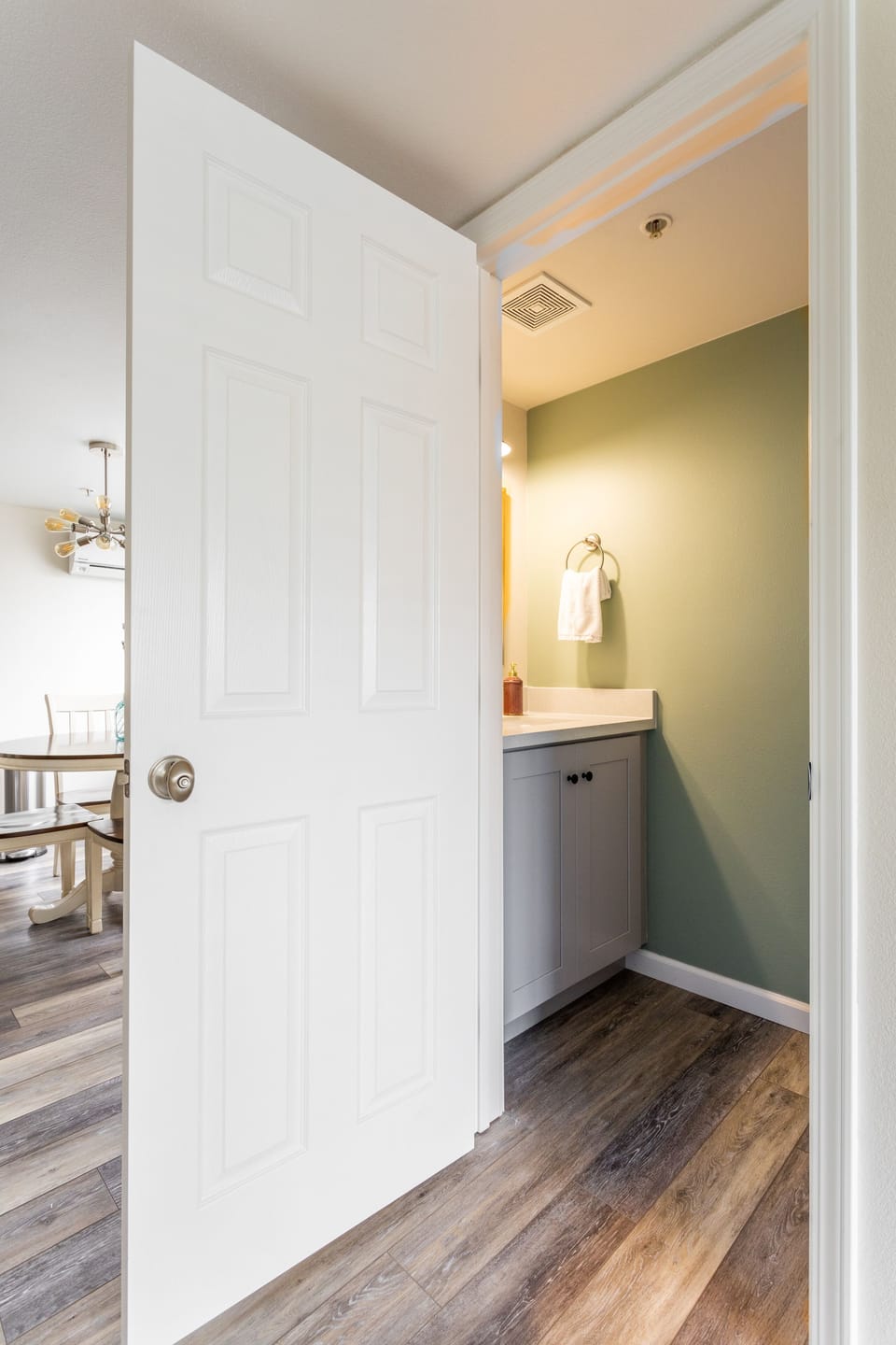 Half bathroom downstairs 