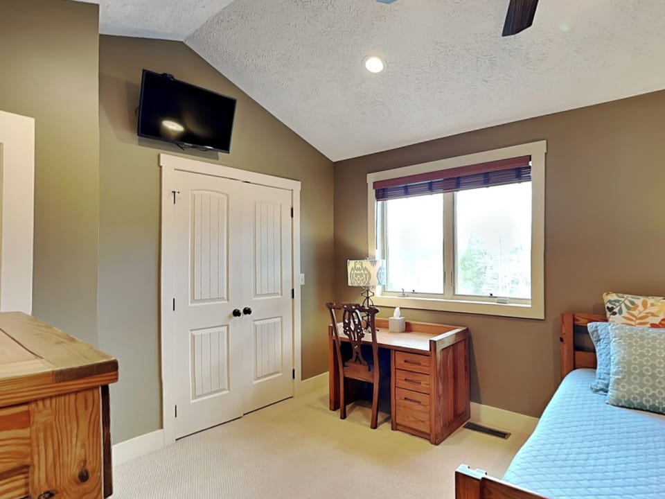 Upper Level Bedroom