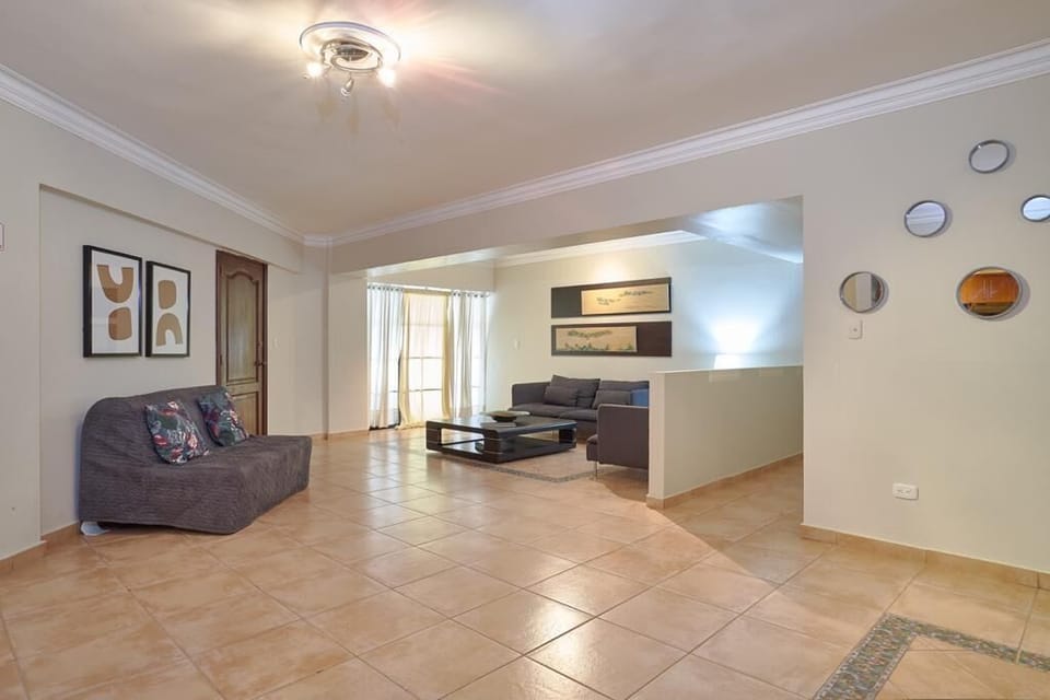Stylish Living Room, 1 Full Sofabed, A/C 