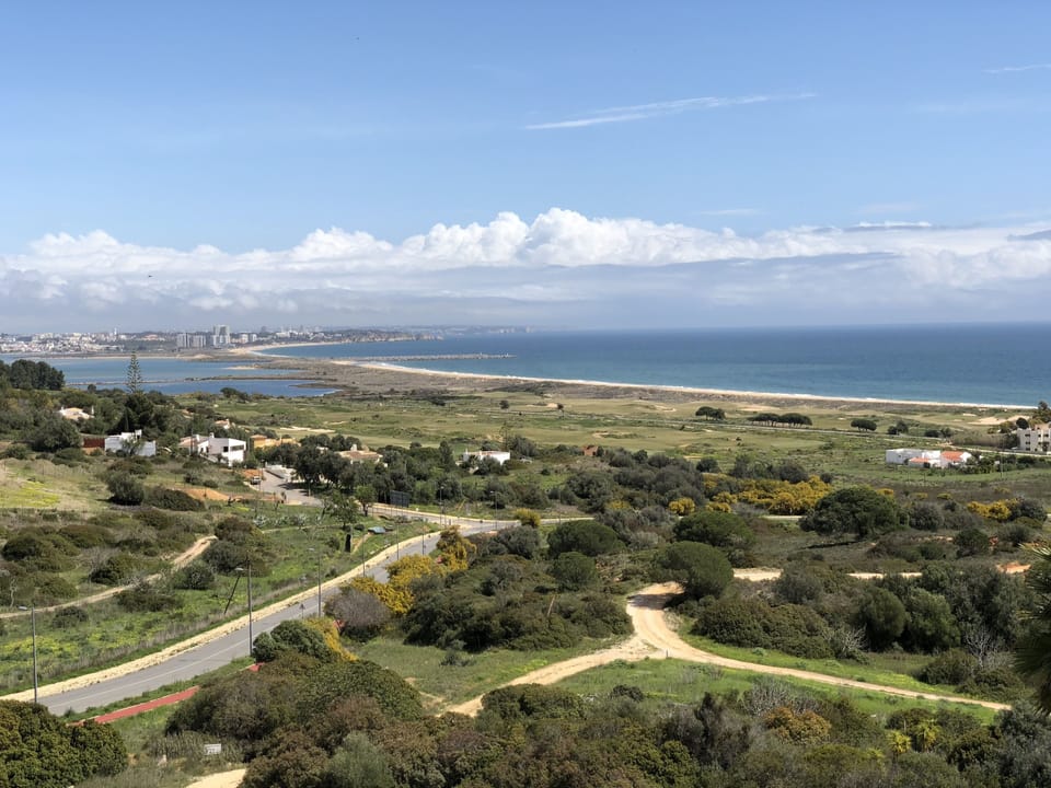 Lagos Beach Penthouse: great views from main terrace