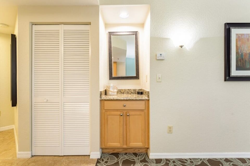 Wyndham Star Island_27a.jpg