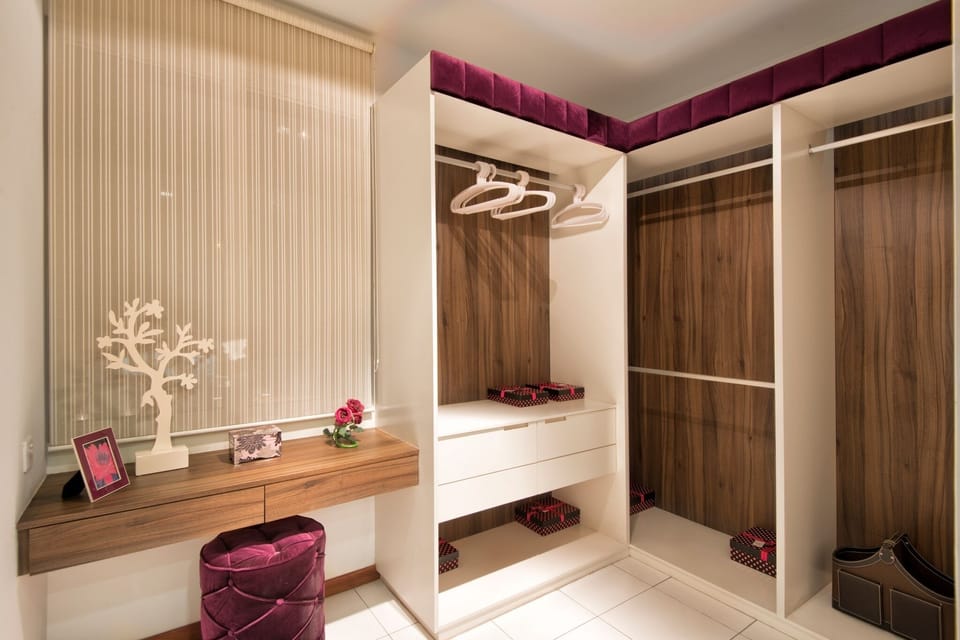 Grace Dressing Room