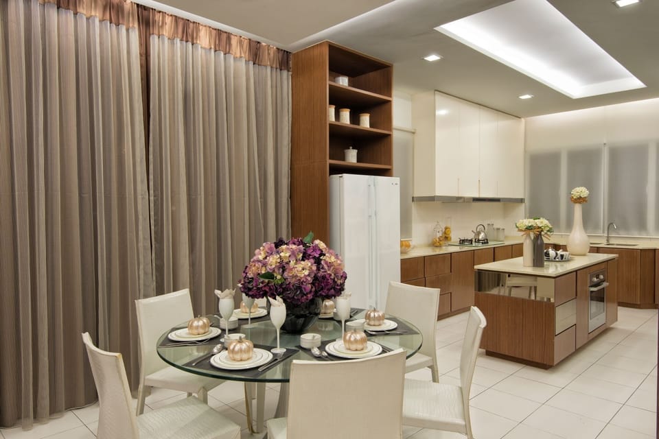 Grace Dining Room